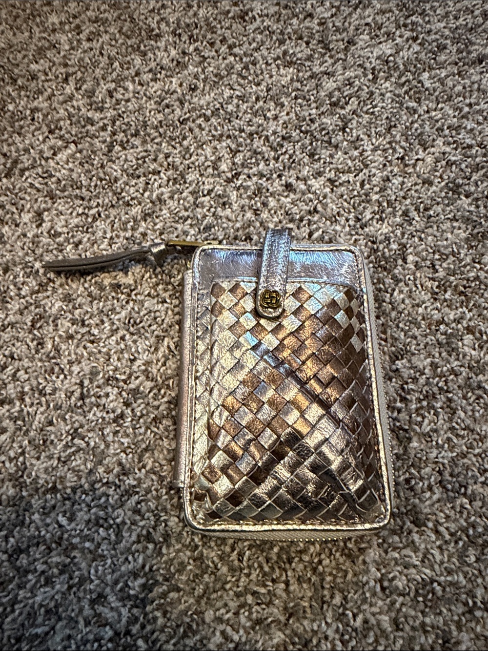 Elliott Lucca Metallic Woven Wristlet Phone Wallet - Silver